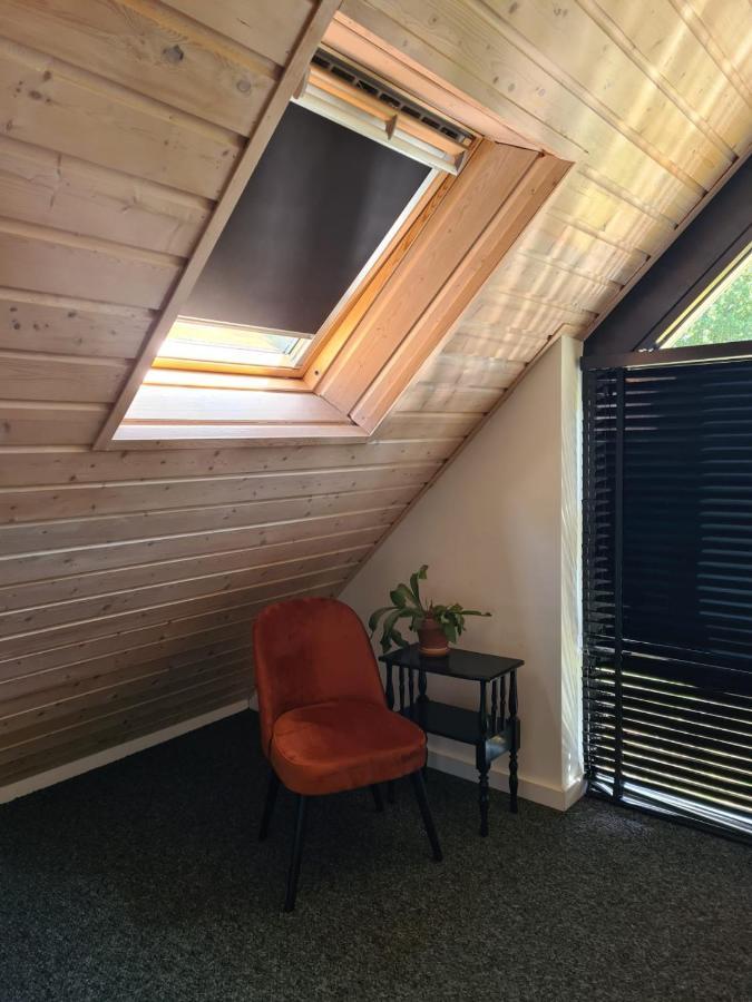 Vakantiehuis Met Hottub En Barrelsauna Ommen Bagian luar foto