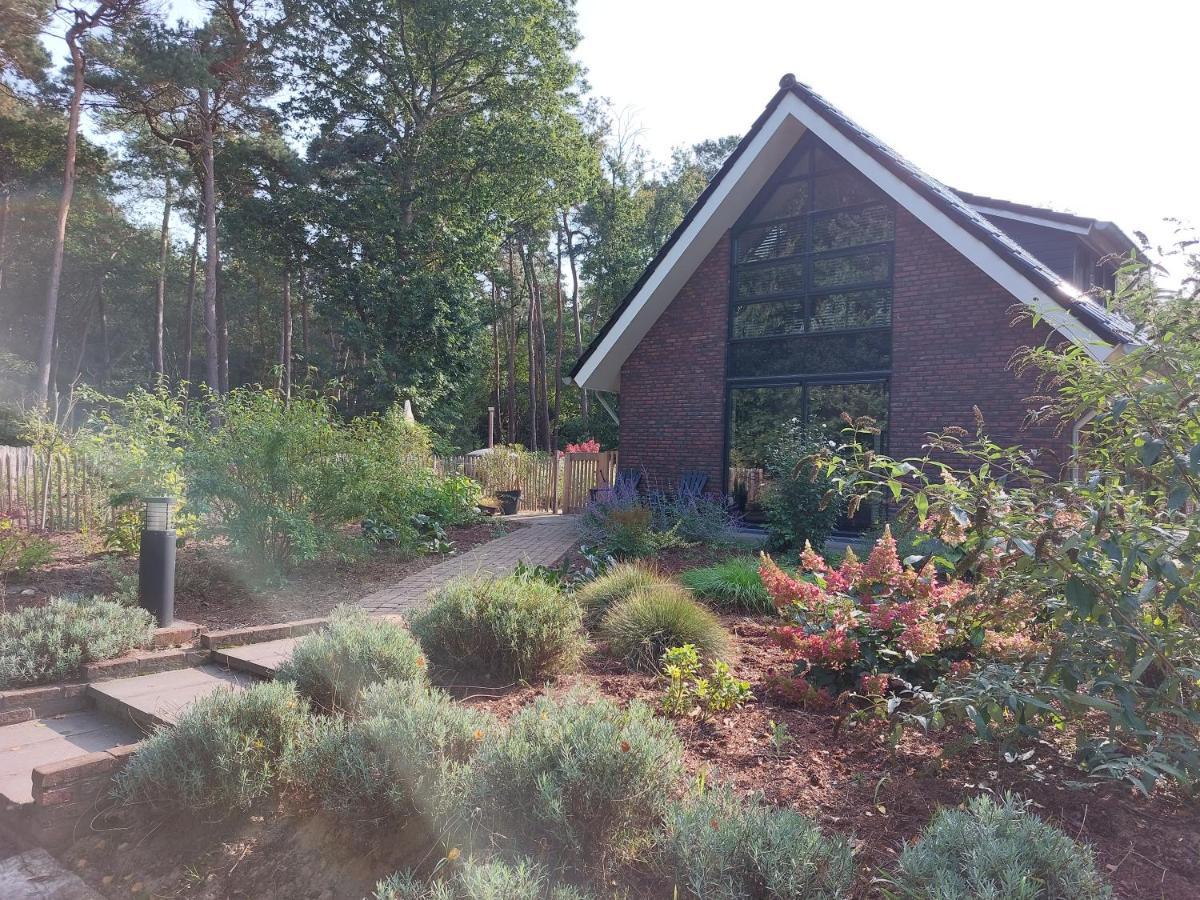 Vakantiehuis Met Hottub En Barrelsauna Ommen Bagian luar foto